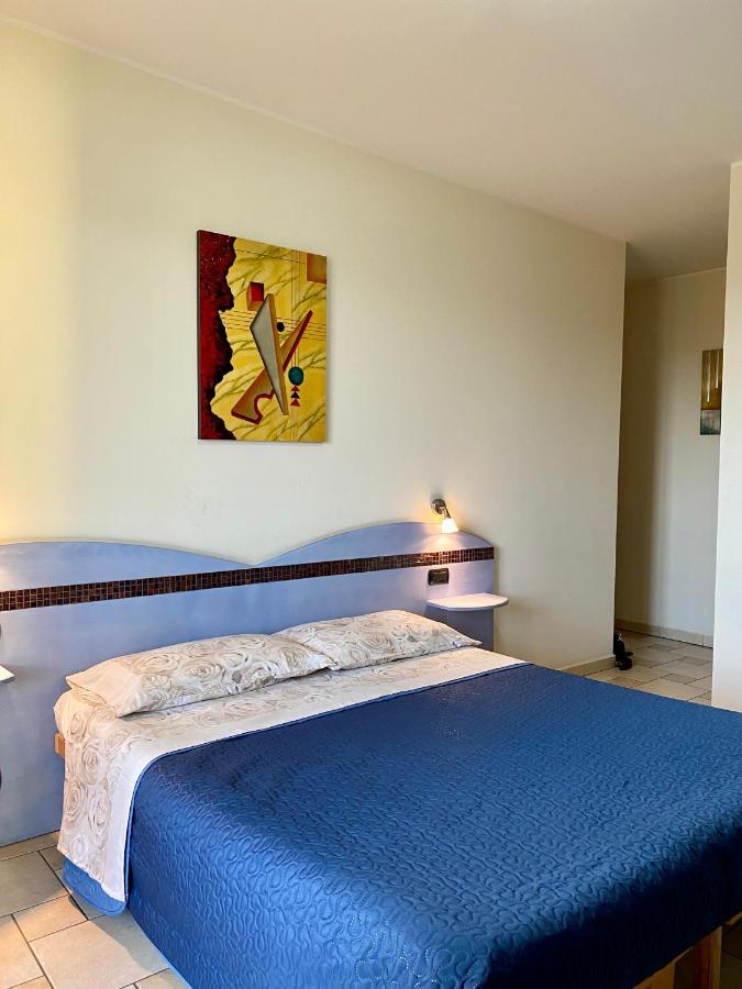 Il Fenicottero B&B Quartu SantʼElena Dış mekan fotoğraf